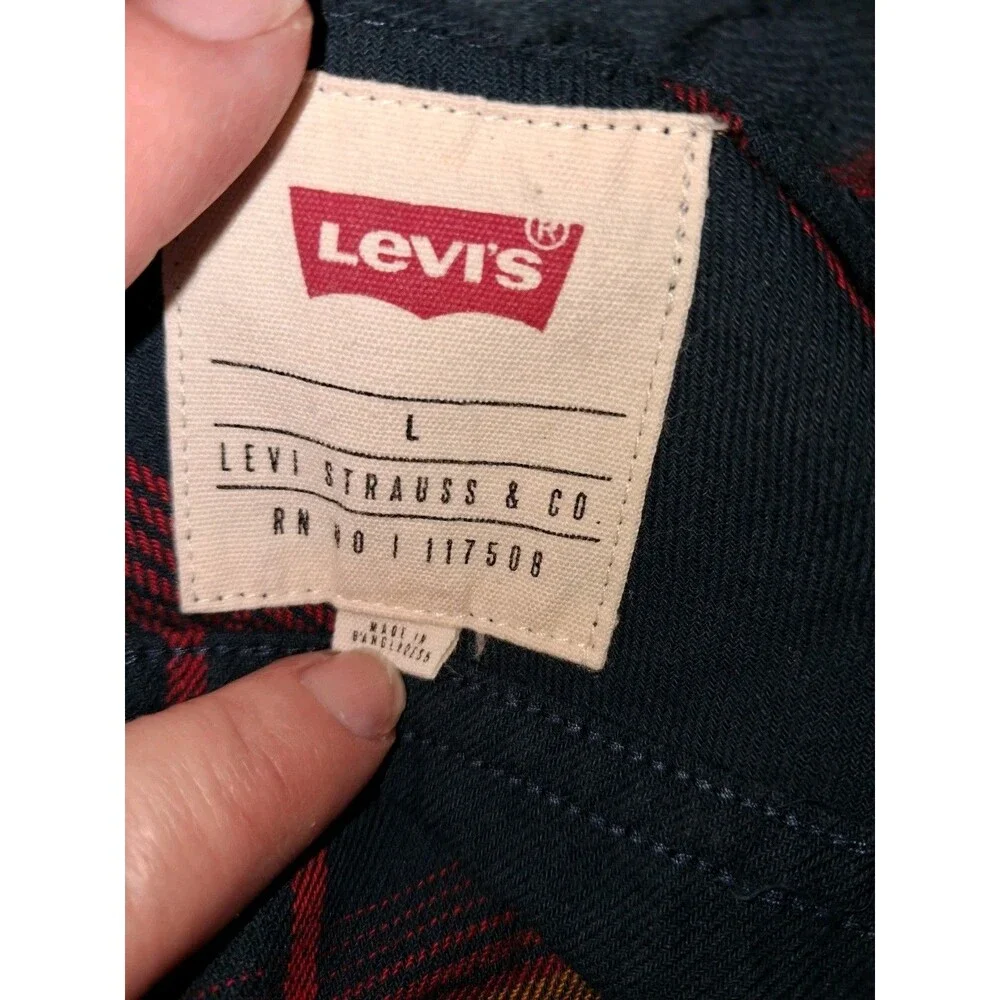 Levi’s Plaid Flannel Shirt Mens L Red Black Orange Button Up Long Sleeve Western